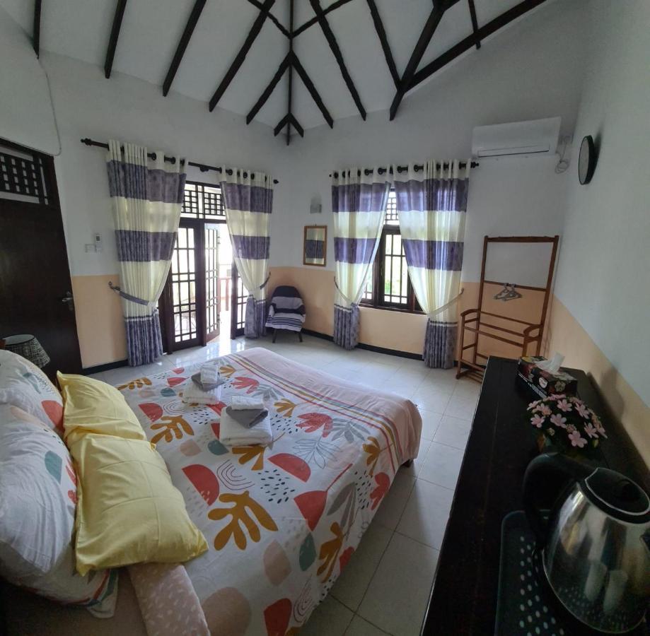 Bed and Breakfast Ja-Elas French Touch Zewnętrze zdjęcie